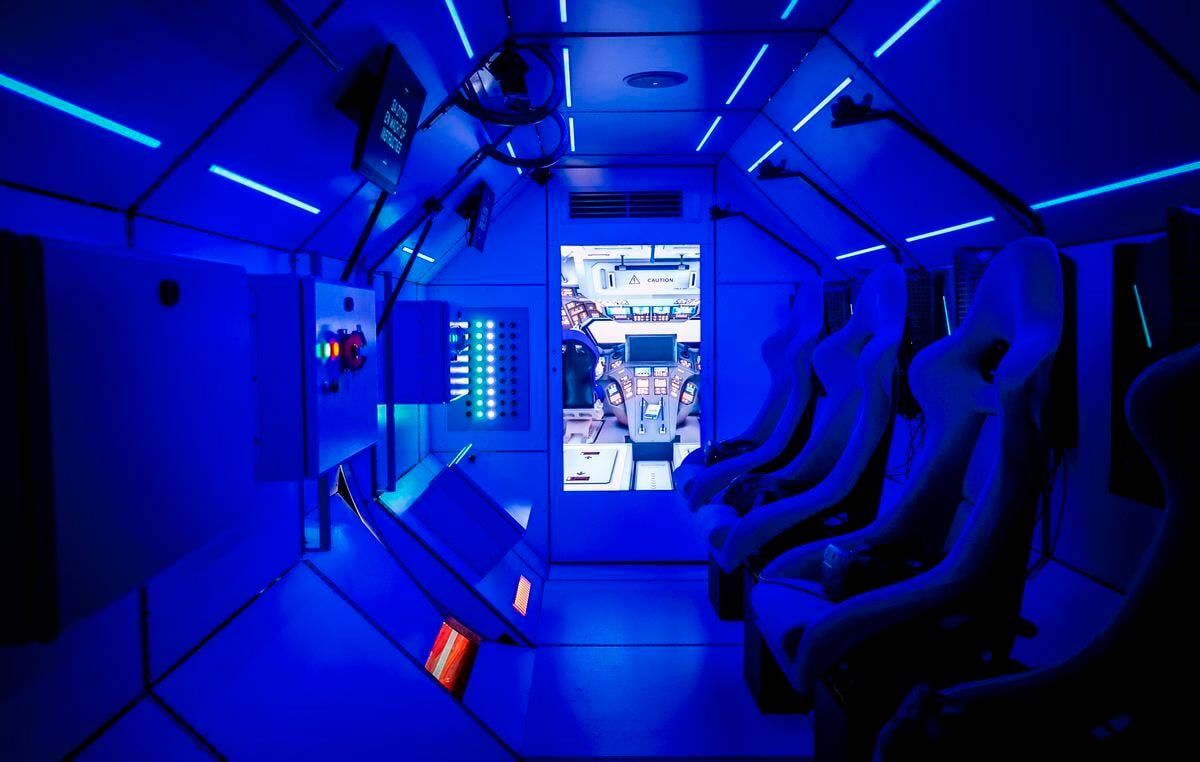 This Virtual Reality SpaceBuzz Bus Lets You Feel What Its Like to See Earth from Above