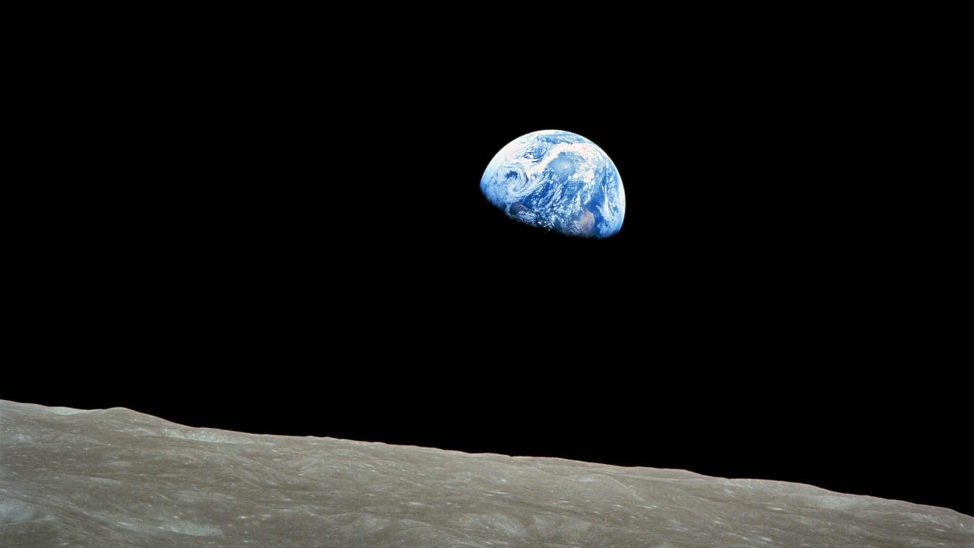 NASA-Apollo8-Dec24-Earthrise-e1545133364624